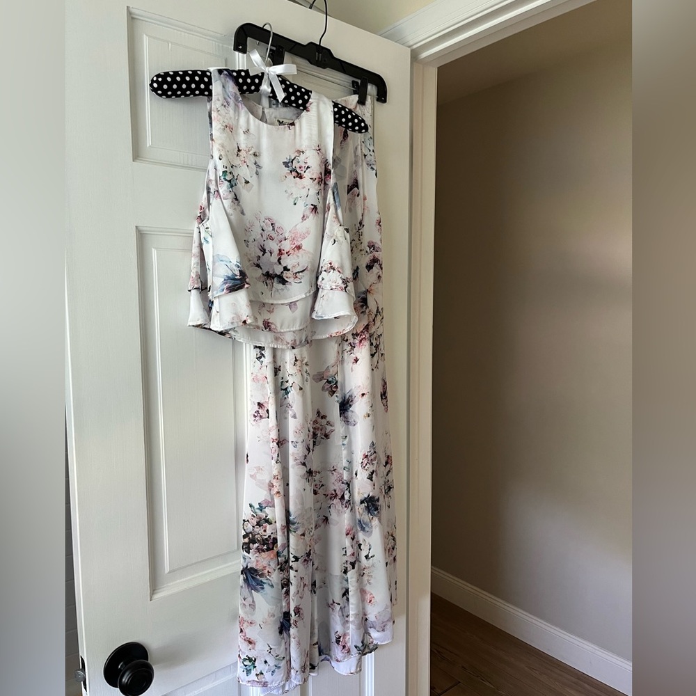 Show Me Your MuMu White Floral 2-piece Maxi Dress